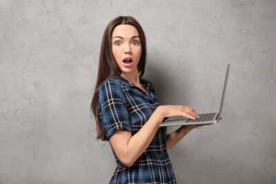 5 errores comunes que dañan tu notebook sin que lo sepas