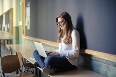 Chromebook o laptop con Windows: cuál tiene más sentido para estudiar