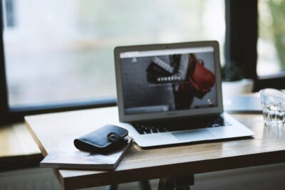 Laptop de 14 o 15.6 pulgadas: diferencias reales en comodidad y movilidad